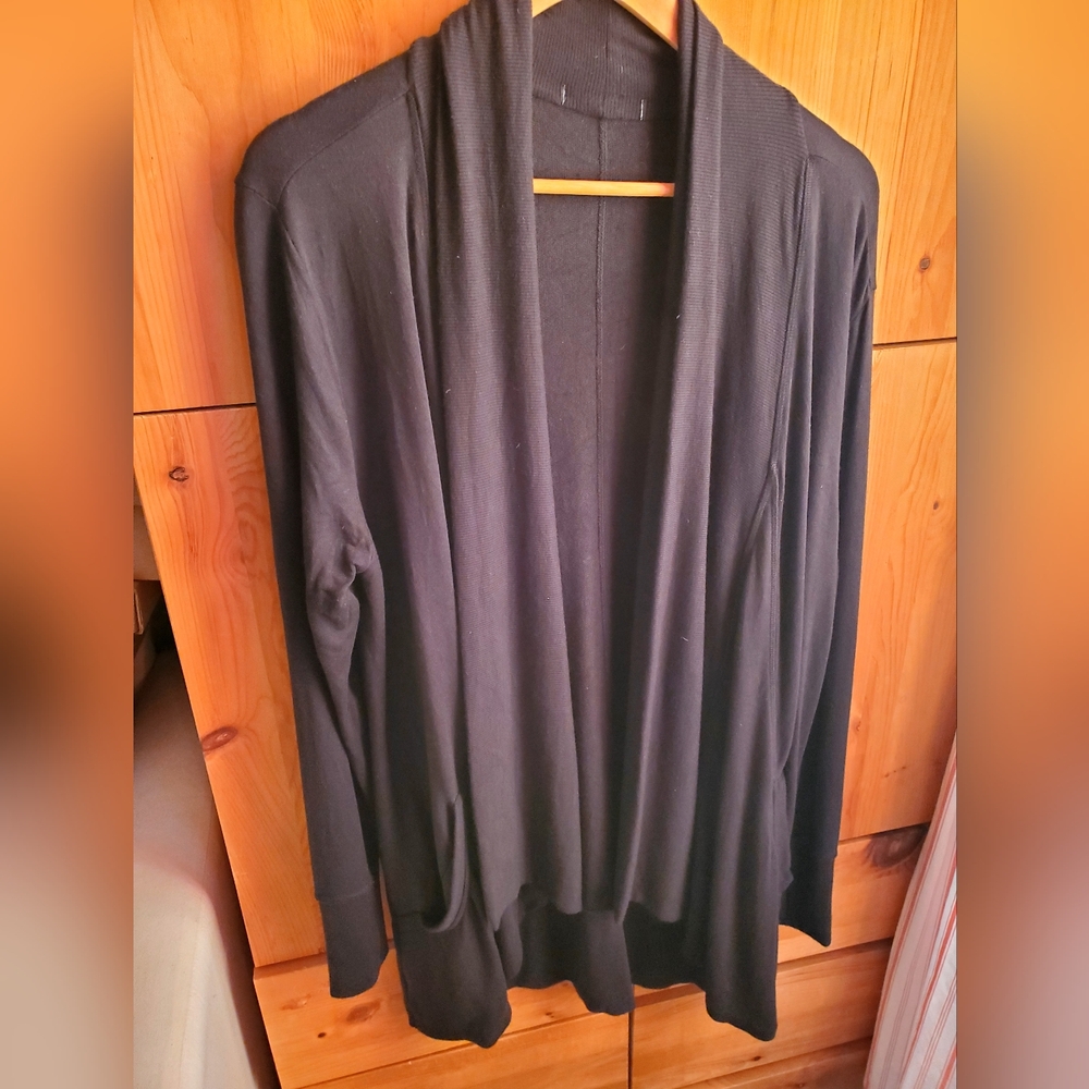 Athleta Black Pranayama Wrap Cardigan Size 10